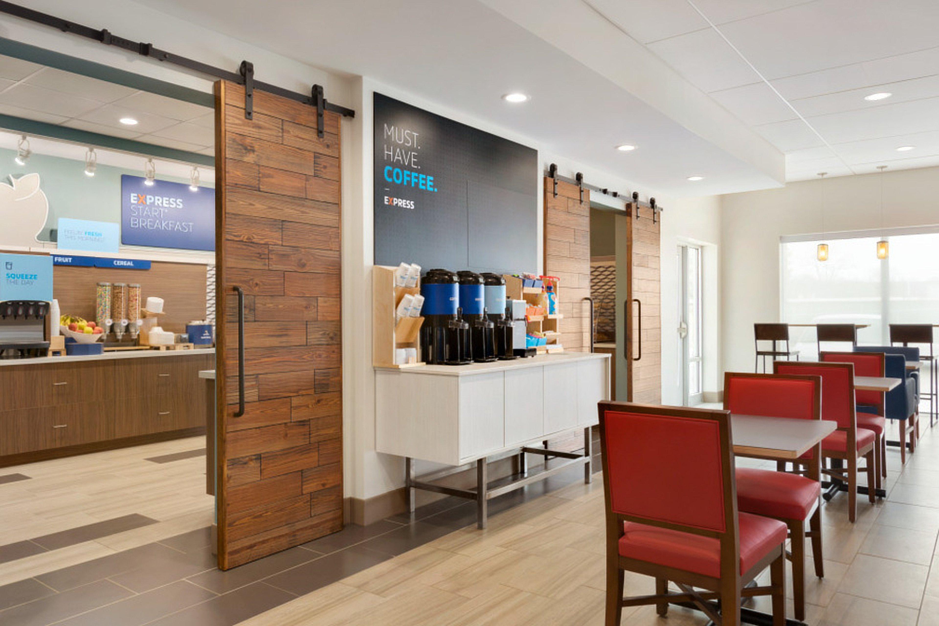 Holiday Inn Express & Suites - Cincinnati Ne - Red Bank Road By Ihg Exterior photo